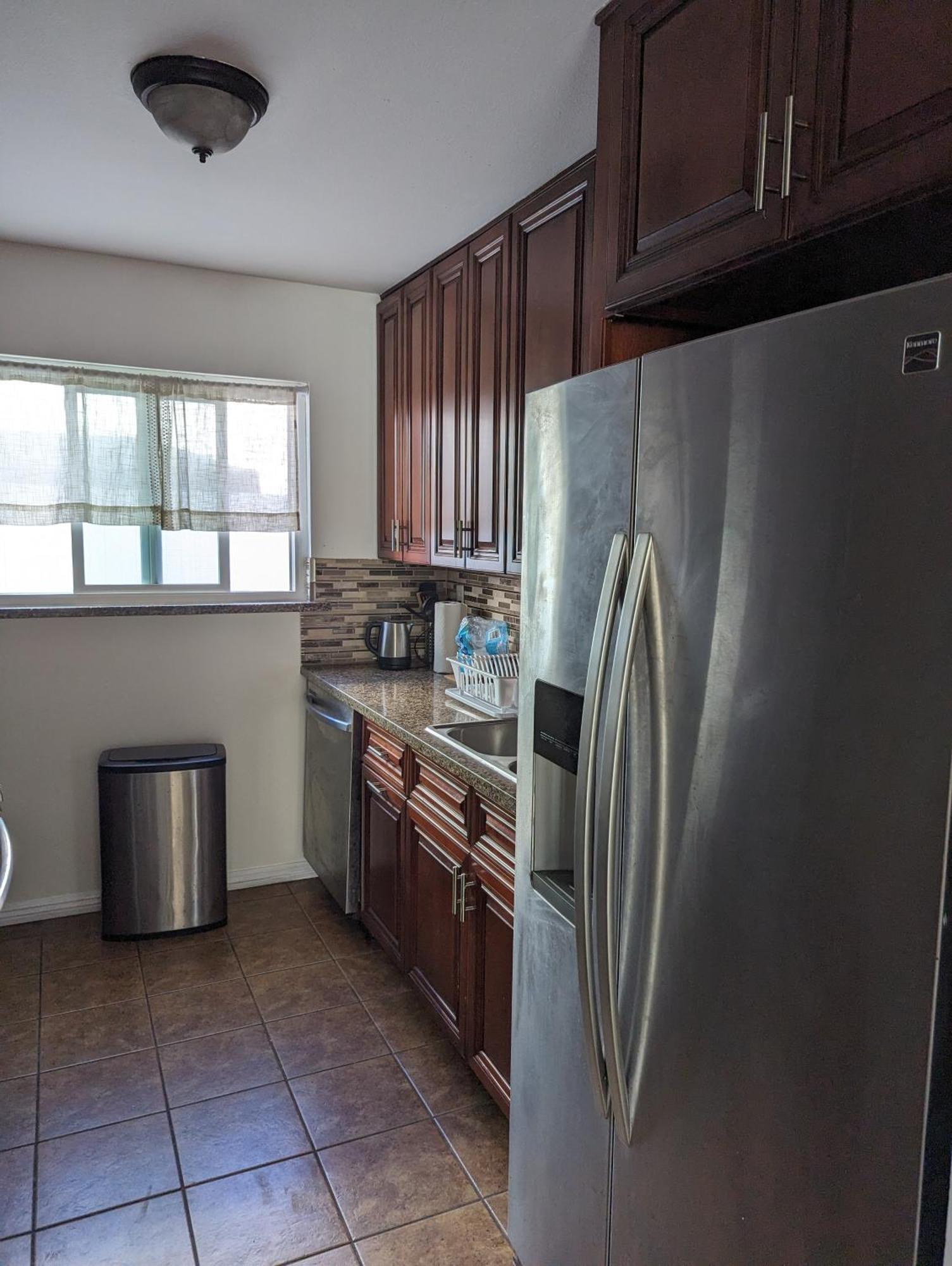2bedroom With Den And 2ba 4 Blocks To Santa Monica Appartamento *